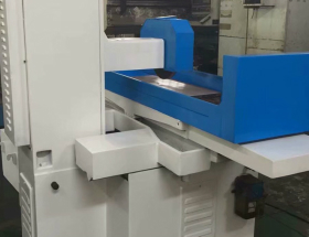 機械設備噴漆翻新