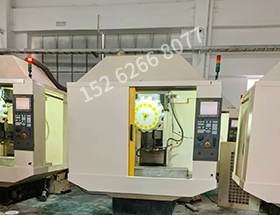 設(shè)備噴漆翻新